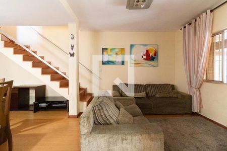 Sala de casa para alugar com 3 quartos, 137m² em Jardim Arpoador, São Paulo