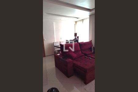 Sala de apartamento para alugar com 3 quartos, 95m² em Novo Eldorado, Contagem