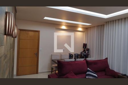Sala de apartamento para alugar com 3 quartos, 95m² em Novo Eldorado, Contagem