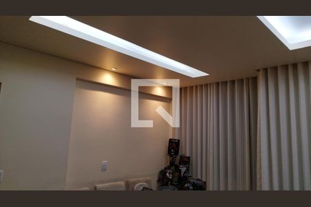 Sala de apartamento para alugar com 3 quartos, 95m² em Novo Eldorado, Contagem