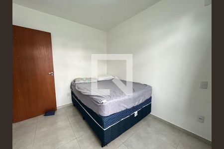 Quarto  de apartamento para alugar com 2 quartos, 80m² em Barra da Lagoa, Florianópolis
