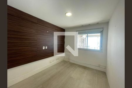 Quarto de apartamento à venda com 3 quartos, 141m² em Vila Gumercindo, São Paulo