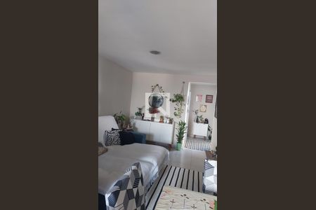 Sala de casa à venda com 4 quartos, 120m² em Curicica, Rio de Janeiro