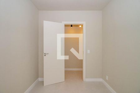 Quarto 1 de apartamento à venda com 2 quartos, 68m² em Azenha, Porto Alegre