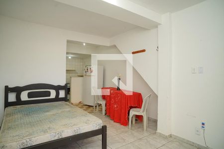 Sala/Quarto de kitnet/studio para alugar com 1 quarto, 50m² em Cordeirinho, Maricá