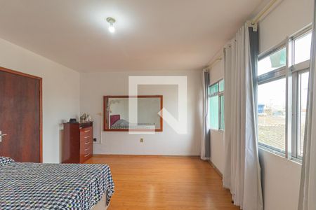 Quarto 1 de casa para alugar com 3 quartos, 126m² em Niterói, Canoas