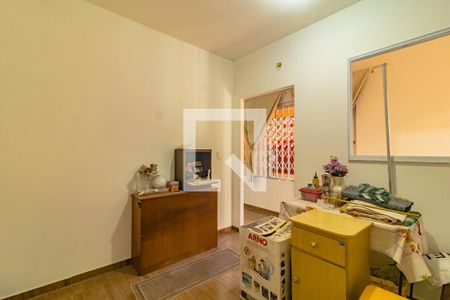 Casa à venda com 4 quartos, 120m² em Vila Fachini, São Paulo
