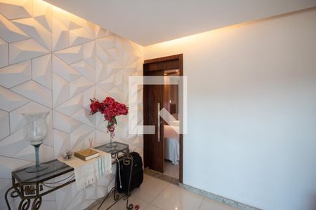 Sala 2 de apartamento à venda com 3 quartos, 140m² em Parque São Pedro, Belo Horizonte