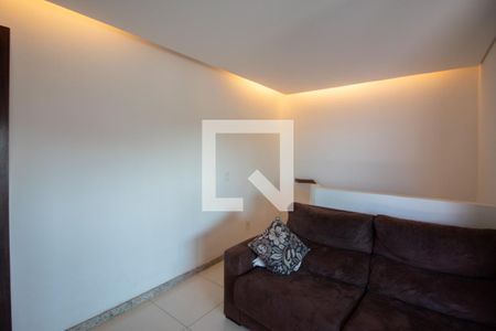Sala 2 de apartamento à venda com 3 quartos, 140m² em Parque São Pedro, Belo Horizonte