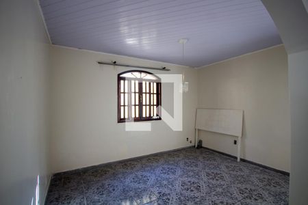 Sala de casa para alugar com 3 quartos, 232m² em Camarão, São Gonçalo
