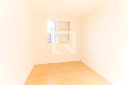 Quarto 1 de apartamento para alugar com 2 quartos, 43m² em Vila Popular, São Paulo