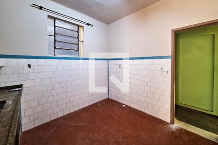 Cozinha de casa à venda com 3 quartos, 360m² em Santa Barbara, Niterói