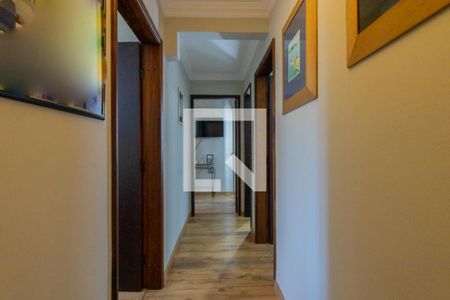 Corredor de apartamento à venda com 3 quartos, 95m² em Água Verde, Curitiba