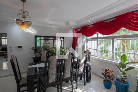 Sala de Jantar de casa à venda com 6 quartos, 380m² em Vila Carmosina, São Paulo