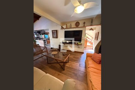 Sala de casa para alugar com 3 quartos, 300m² em Itaipu, Niterói
