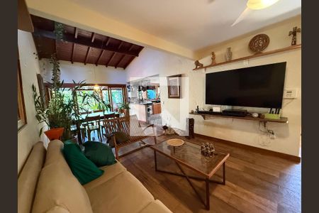 Sala de casa para alugar com 3 quartos, 300m² em Itaipu, Niterói