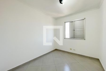 Quarto 2 de apartamento para alugar com 3 quartos, 74m² em Vila São José, Osasco