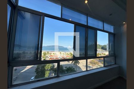 Vista da Sala de apartamento para alugar com 3 quartos, 158m² em Itararé, São Vicente