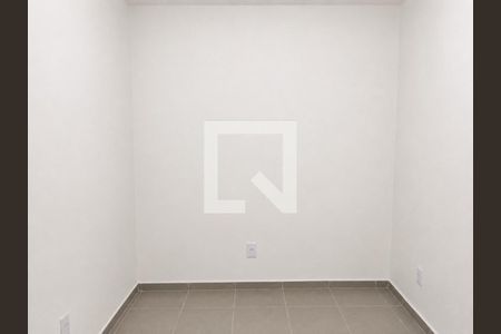 Quarto de kitnet/studio para alugar com 1 quarto, 30m² em Cidade Nova, Rio de Janeiro