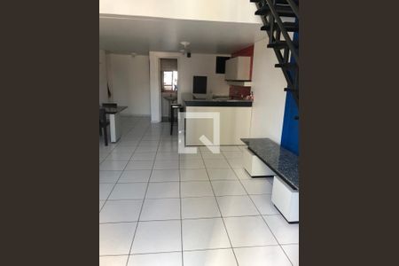 Sala de kitnet/studio à venda com 1 quarto, 61m² em Centro, Curitiba