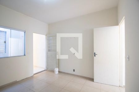 Casa para alugar com 2 quartos, 96m² em Jardim Eucaliptos, Sorocaba