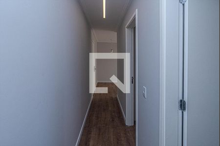 corredor para os cômodos_2 de apartamento para alugar com 2 quartos, 60m² em Vila Vera, São Paulo