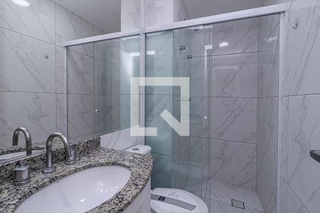 banheiro social_1 de apartamento para alugar com 2 quartos, 60m² em Vila Vera, São Paulo