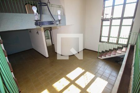 Casa para alugar com 4 quartos, 336m² em Jardim Santa Rosália, Sorocaba