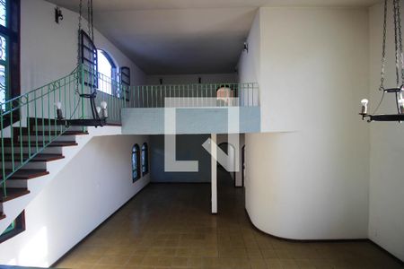 Casa para alugar com 4 quartos, 336m² em Jardim Santa Rosália, Sorocaba