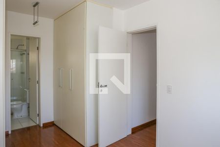 Suíte de apartamento à venda com 2 quartos, 76m² em Pompeia, São Paulo