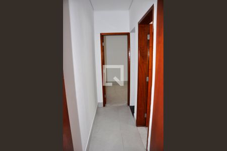 Detalhe - Corredor Quartos de casa à venda com 2 quartos, 68m² em Vila dos Remedios, São Paulo