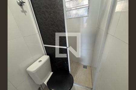 Banheiro  de kitnet/studio para alugar com 1 quarto, 20m² em Colônia, Ribeirão Pires