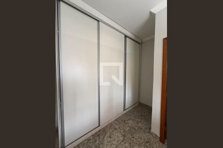 Quarto de casa para alugar com 3 quartos, 120m² em Minaslandia, Belo Horizonte
