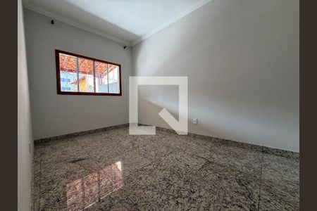 Quarto de casa para alugar com 3 quartos, 120m² em Minaslandia, Belo Horizonte