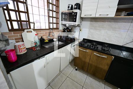 Casa para alugar com 4 quartos, 90m² em Residencial Itaipú, Goiânia