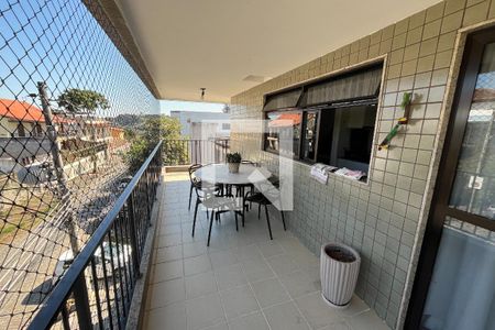 Varanda de apartamento à venda com 3 quartos, 155m² em Pitangueiras, Rio de Janeiro