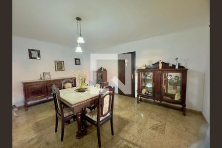 Sala de casa à venda com 3 quartos, 250m² em Jardim Las Vegas, Guarulhos