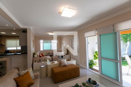 SALA PARA TRÊS AMBIENTES de casa de condomínio à venda com 4 quartos, 173m² em Bairro das Palmeiras, Campinas