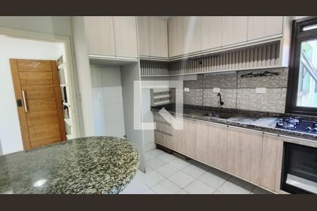 Cozinha  de apartamento para alugar com 2 quartos, 68m² em Jardim Chacara Mea, Suzano