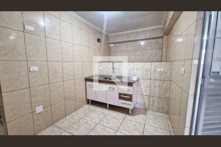 Casa para alugar com 2 quartos, 120m² em Jardim Martini, São Paulo