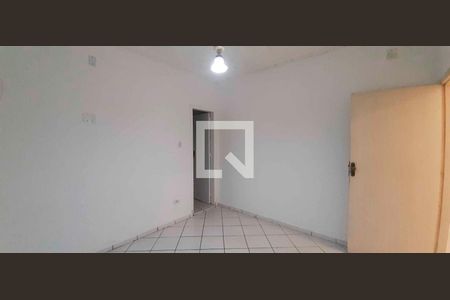 Quarto 1 de casa para alugar com 2 quartos, 60m² em Jardim Roberto, Osasco