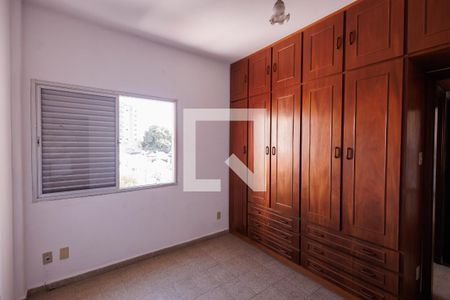 Suíte de apartamento para alugar com 2 quartos, 75m² em Centro, Taubaté