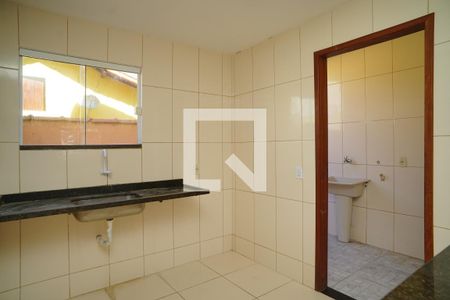 Cozinha de casa para alugar com 2 quartos, 60m² em Caxito Pequeno, Maricá