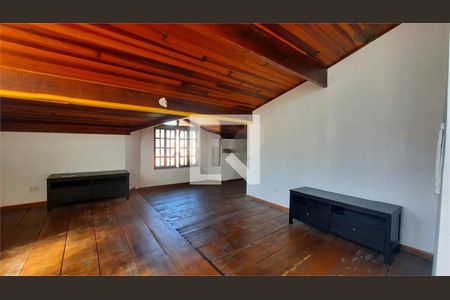 Casa de Condomínio à venda com 4 quartos, 160m² em Vila Elvira, São Paulo