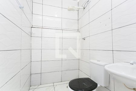 Banheiro  de casa para alugar com 1 quarto, 30m² em Cidade Tiradentes, São Paulo