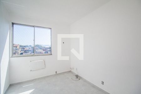 Quarto 1 de apartamento para alugar com 2 quartos, 55m² em Vila Valqueire, Rio de Janeiro