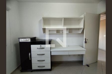 Quarto 1 de apartamento para alugar com 2 quartos, 48m² em Jardim Maria Estela, São Paulo
