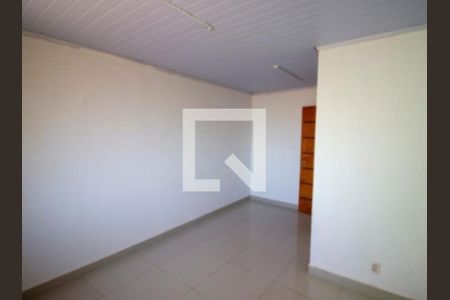 Sala de casa à venda com 4 quartos, 270m² em QR 602, Brasília