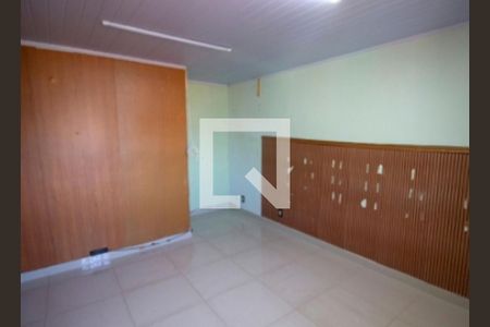 Quarto de casa à venda com 4 quartos, 270m² em QR 602, Brasília
