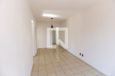 Sala  de apartamento para alugar com 1 quarto, 61m² em Jardim Tupanci, Barueri
